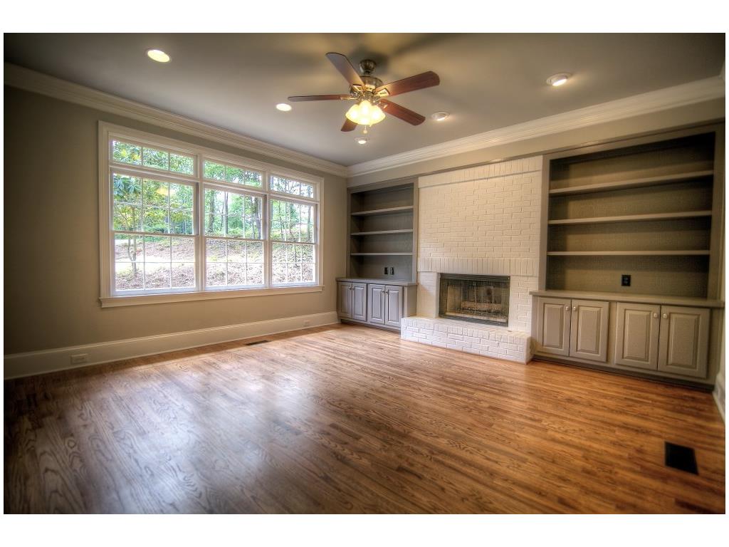 90 Sherwood Lane SE, Marietta, GA 30067