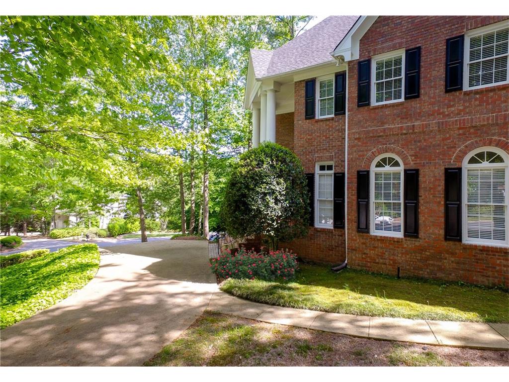 1053 Woodruff Plantation Parkway SE, Marietta, GA 30067