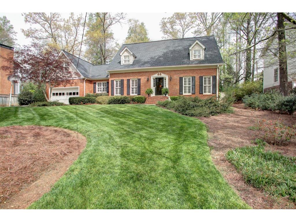 5039 Riverhill Road NE, Marietta, GA 30068