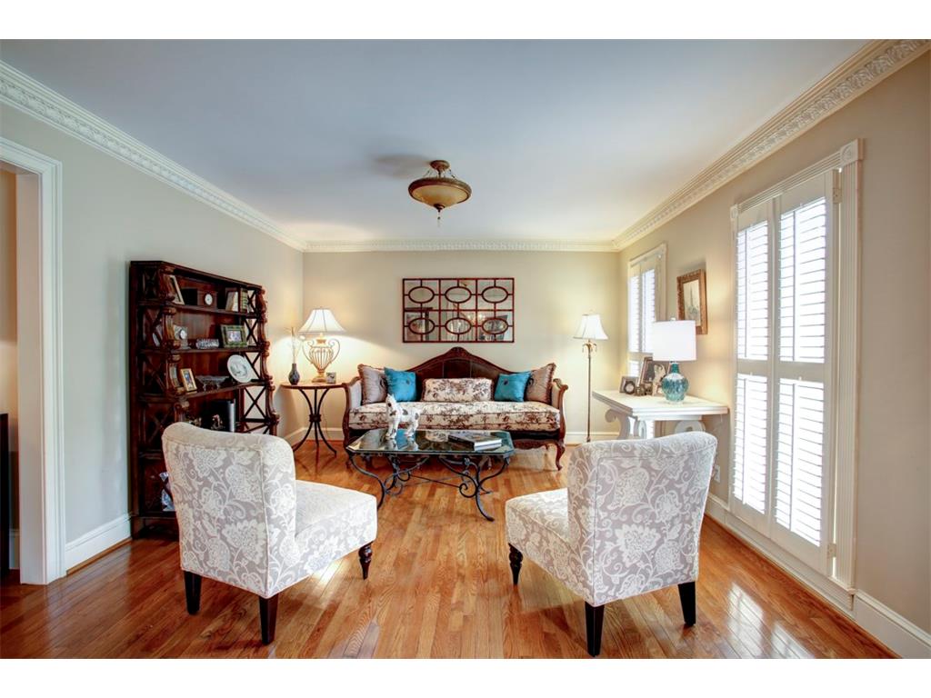5039 Riverhill Road NE, Marietta, GA 30068