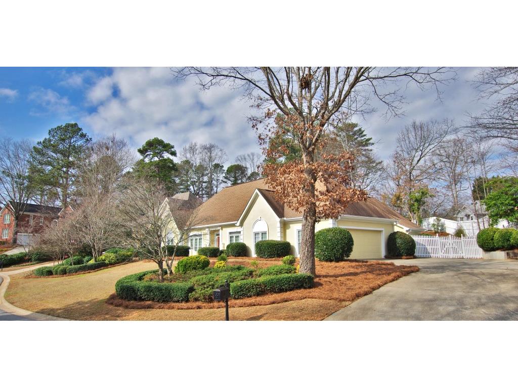 990 Ashebrooke Court NE, Marietta, GA 30068