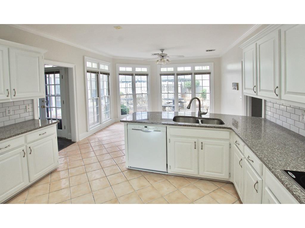 990 Ashebrooke Court NE, Marietta, GA 30068