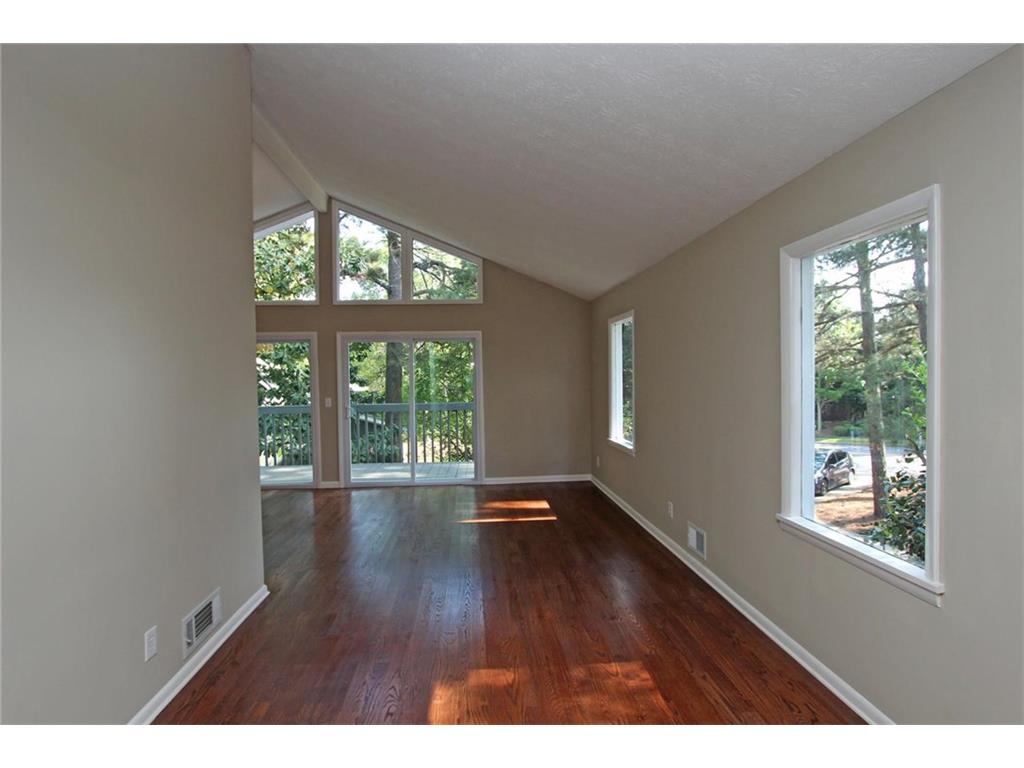 607 Fairfield Drive, Marietta, GA 30068