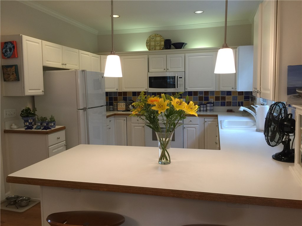 1122 Sadlers Way, Marietta, GA 30068