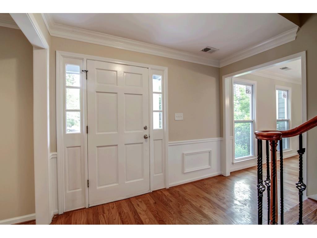 1056 Dogwood Forest Drive, Marietta, GA 30068