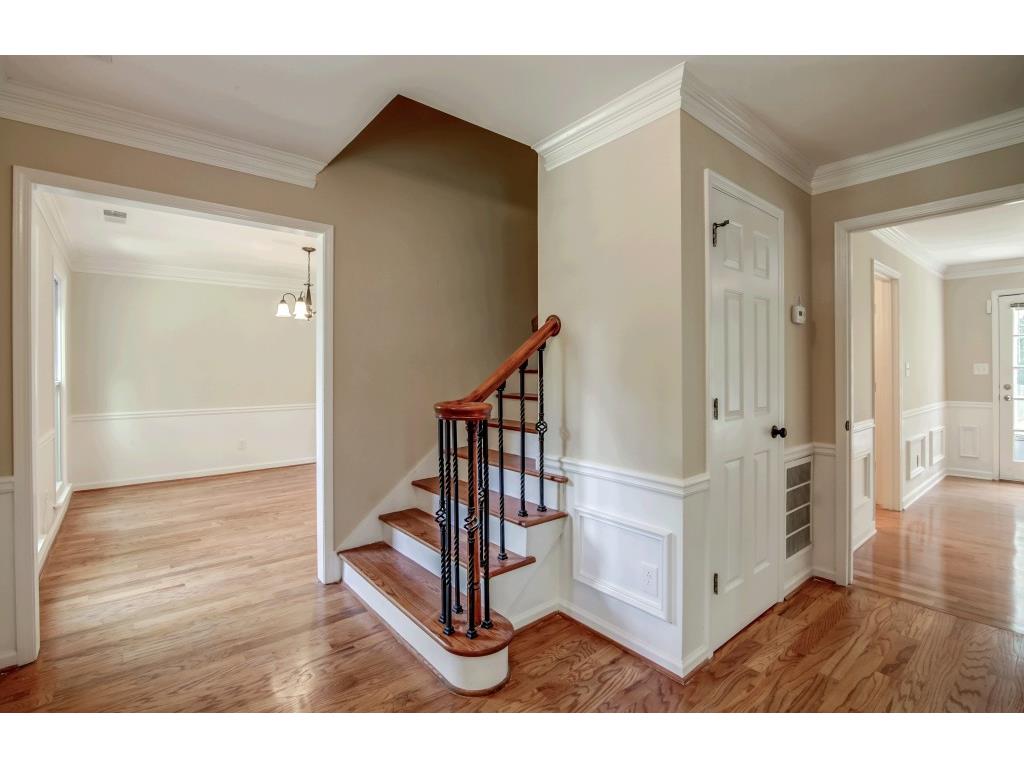 1056 Dogwood Forest Drive, Marietta, GA 30068
