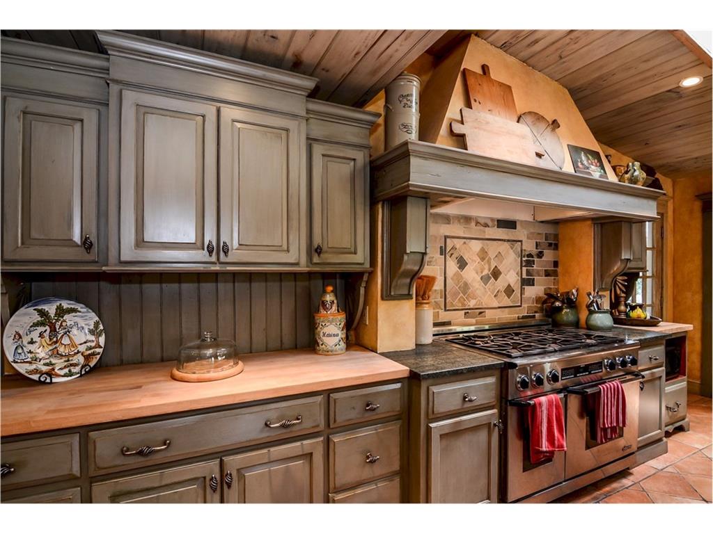 4821 Karls Gate Drive, Marietta, GA 30068