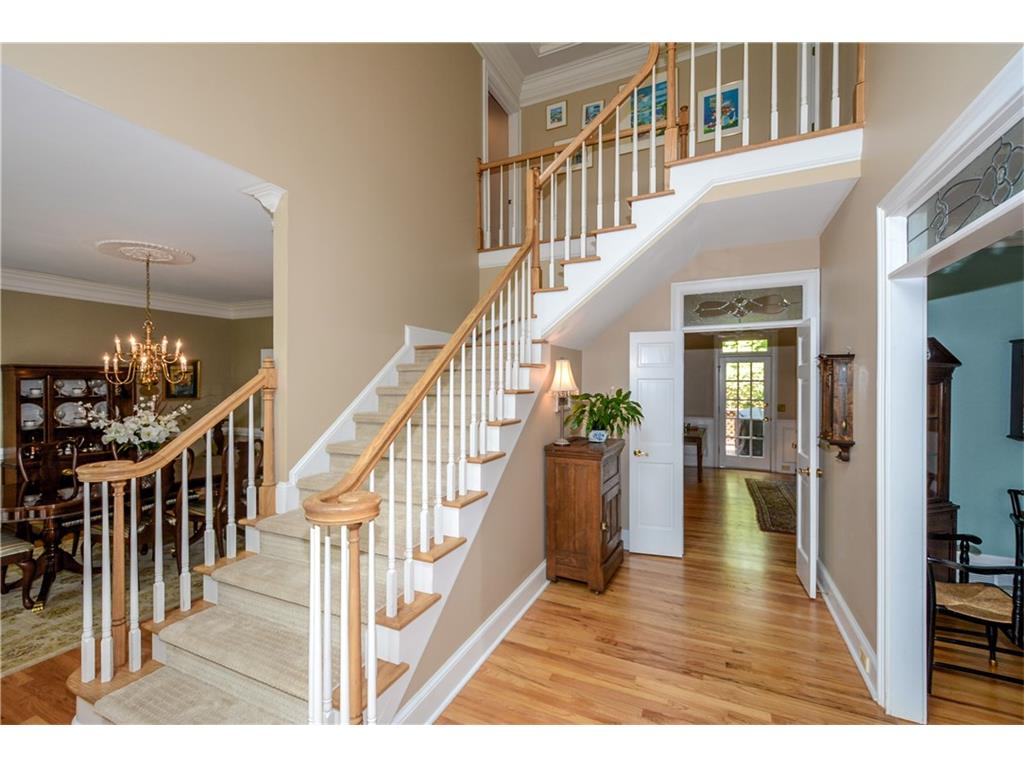 887 Waterford Green, Marietta, GA 30068