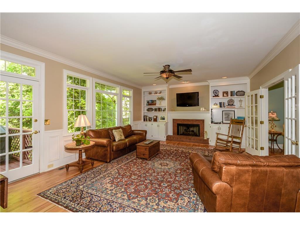 887 Waterford Green, Marietta, GA 30068