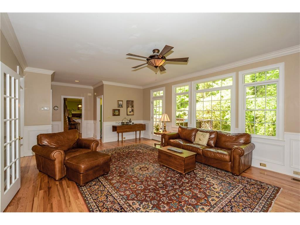 887 Waterford Green, Marietta, GA 30068