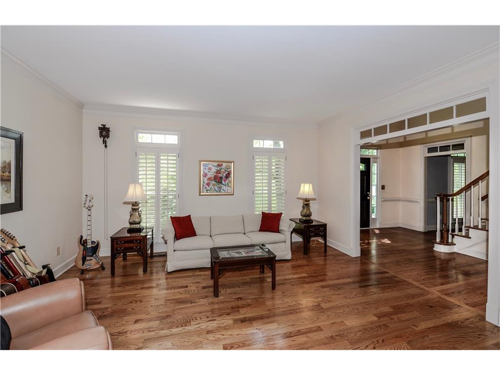 4648 Clary Lakes Drive NE, Roswell, GA 30075