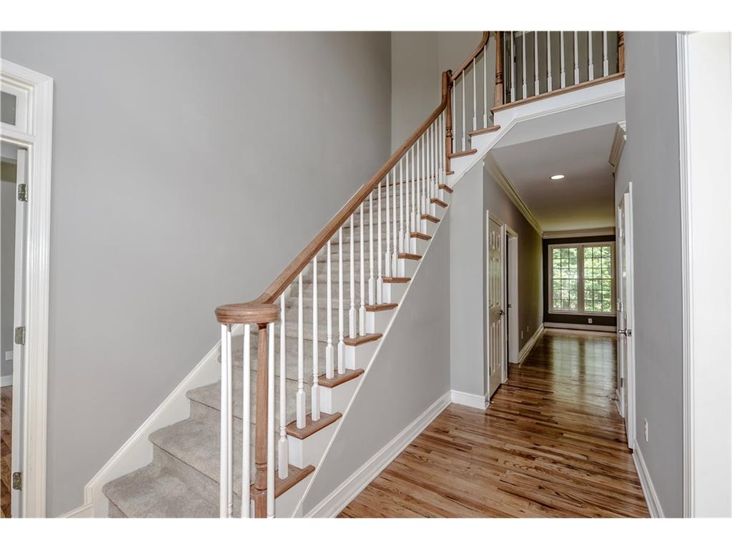 1040 Wilde Run Court, Roswell, GA 30075