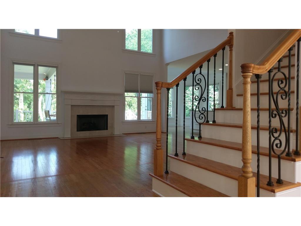 560 Wilde Green Drive, Roswell, GA 30075