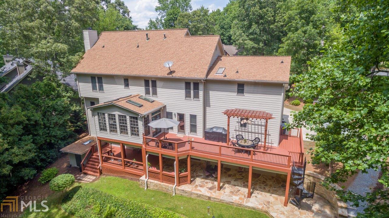 240 Shallow Springs Ct, Roswell, GA 30075