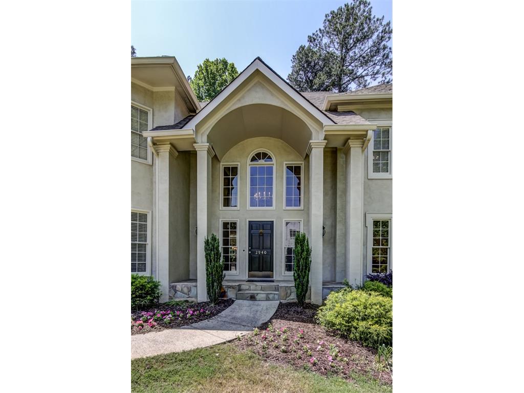 2940 Mountain Trace NE, Roswell, GA 30075