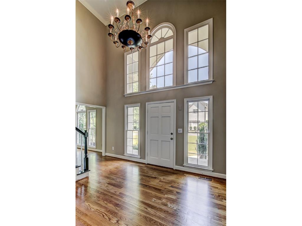 2940 Mountain Trace NE, Roswell, GA 30075