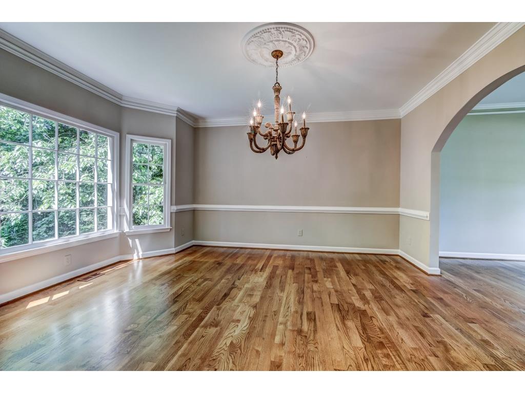 2940 Mountain Trace NE, Roswell, GA 30075