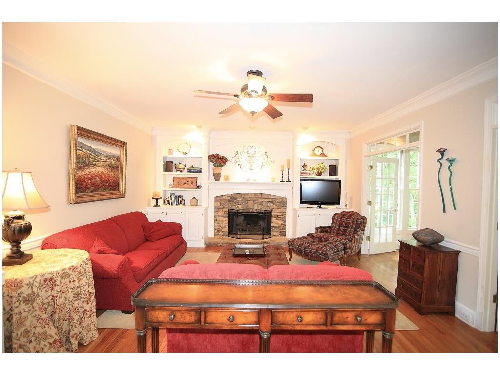 4863 Parkland Trail NE, Roswell, GA 30075