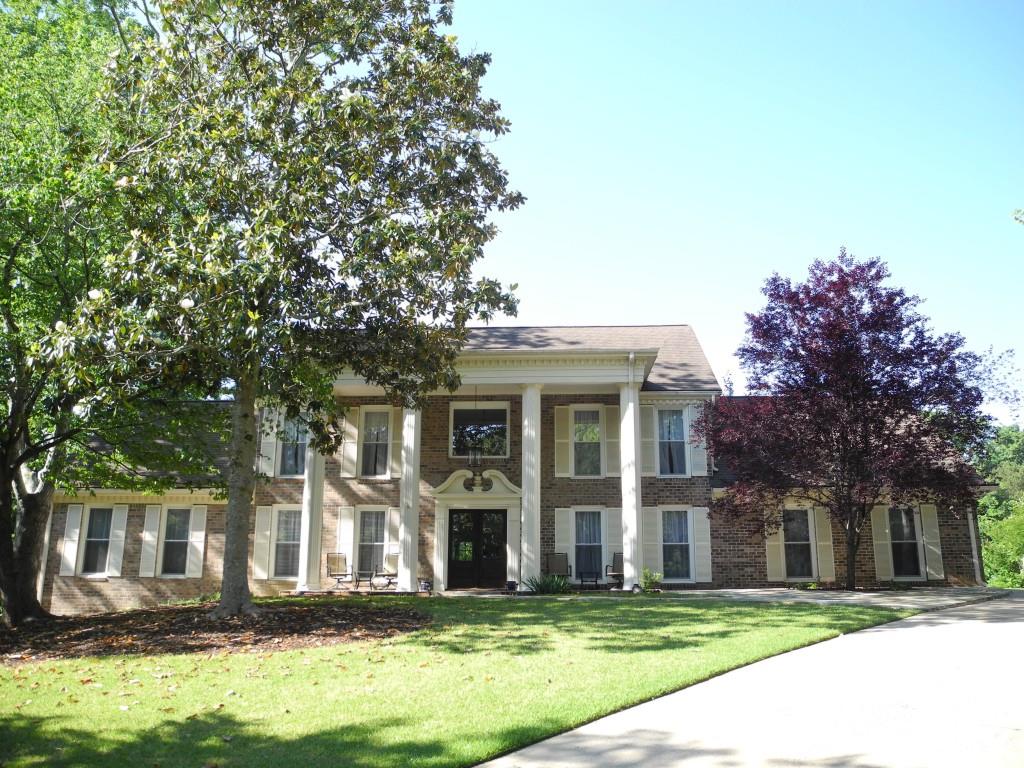 145 Mountain Shoals Road, Roswell, GA 30075