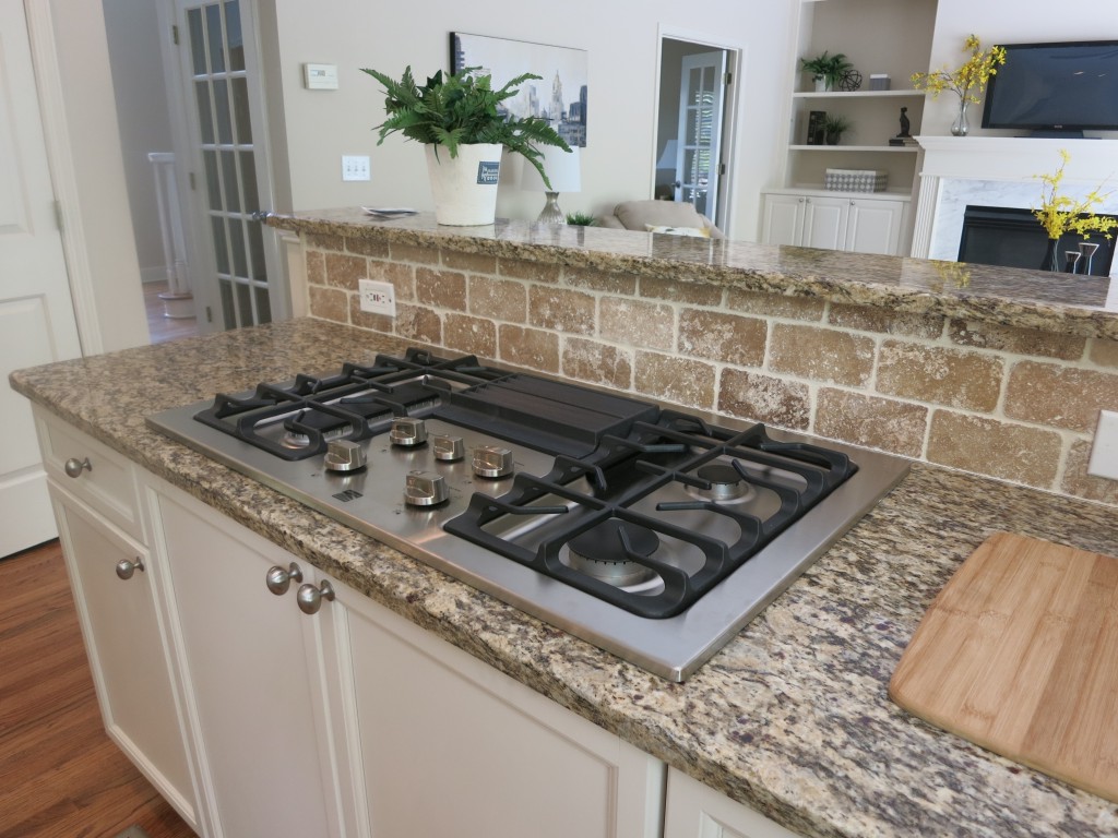 1675 Settindown Drive, Roswell, GA 30075