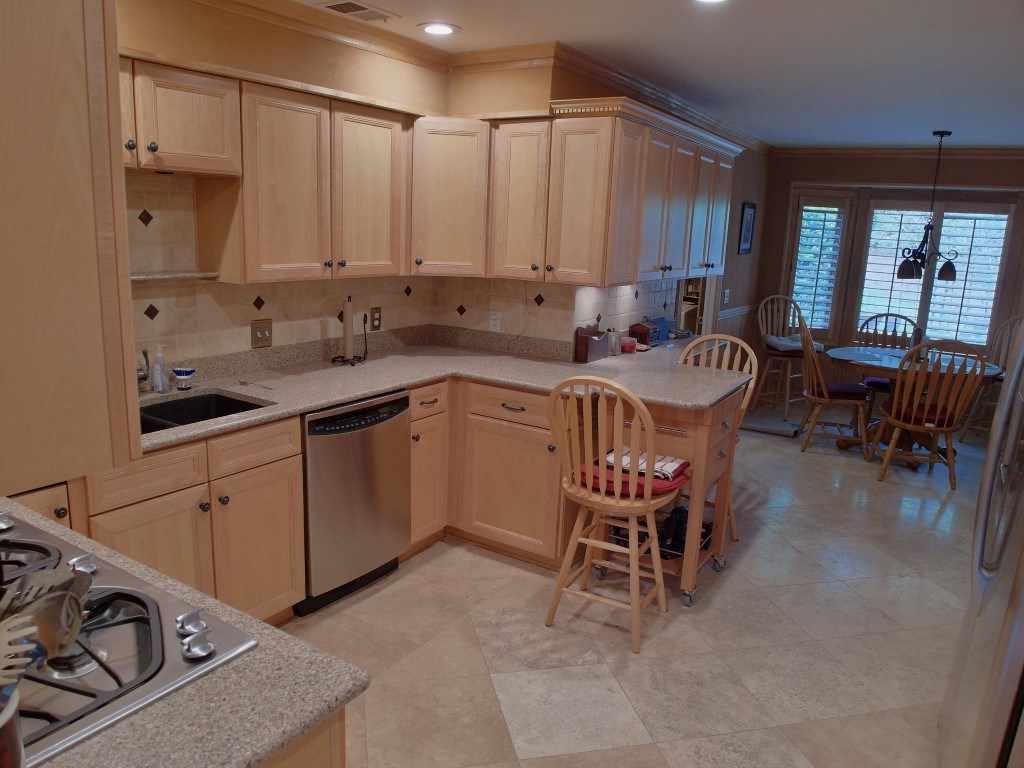 3389 Rivendell Court, Roswell, GA 30075