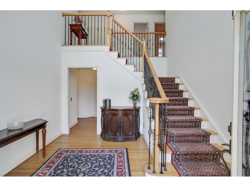 1010 Huntwick Court, Roswell, GA 30075