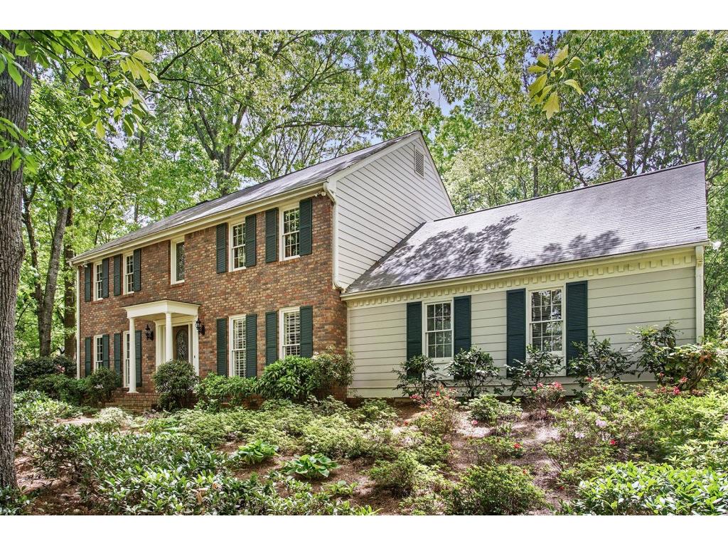 240 Waverly Hall Drive, Roswell, GA 30075