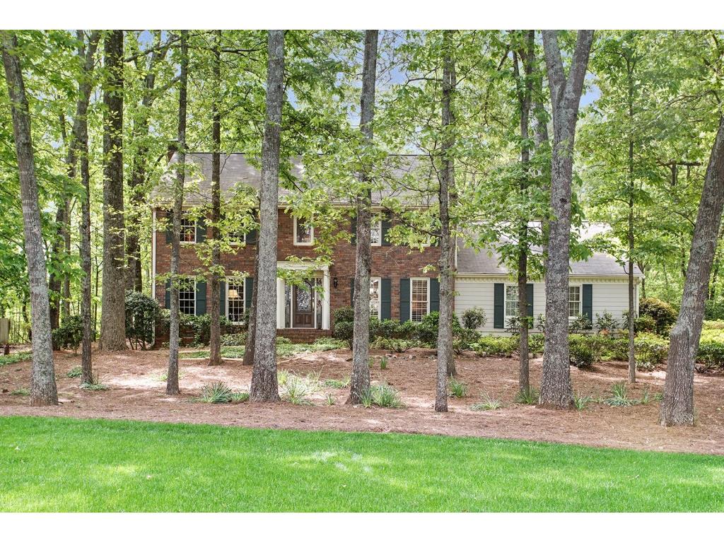 240 Waverly Hall Drive, Roswell, GA 30075