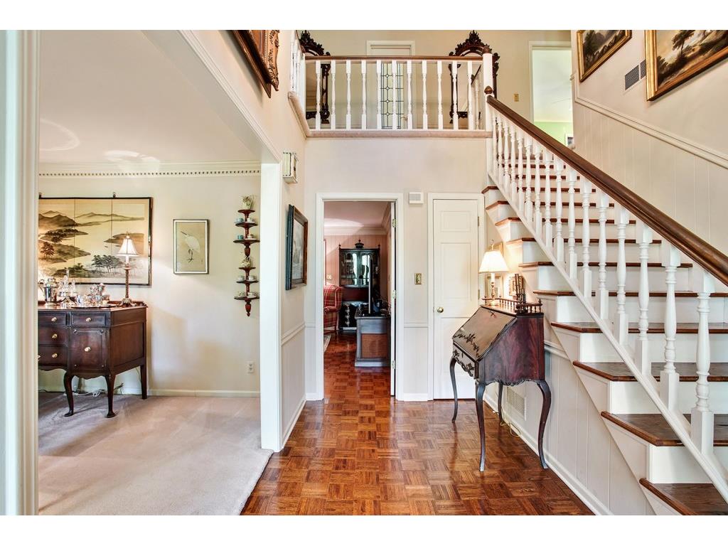 240 Waverly Hall Drive, Roswell, GA 30075