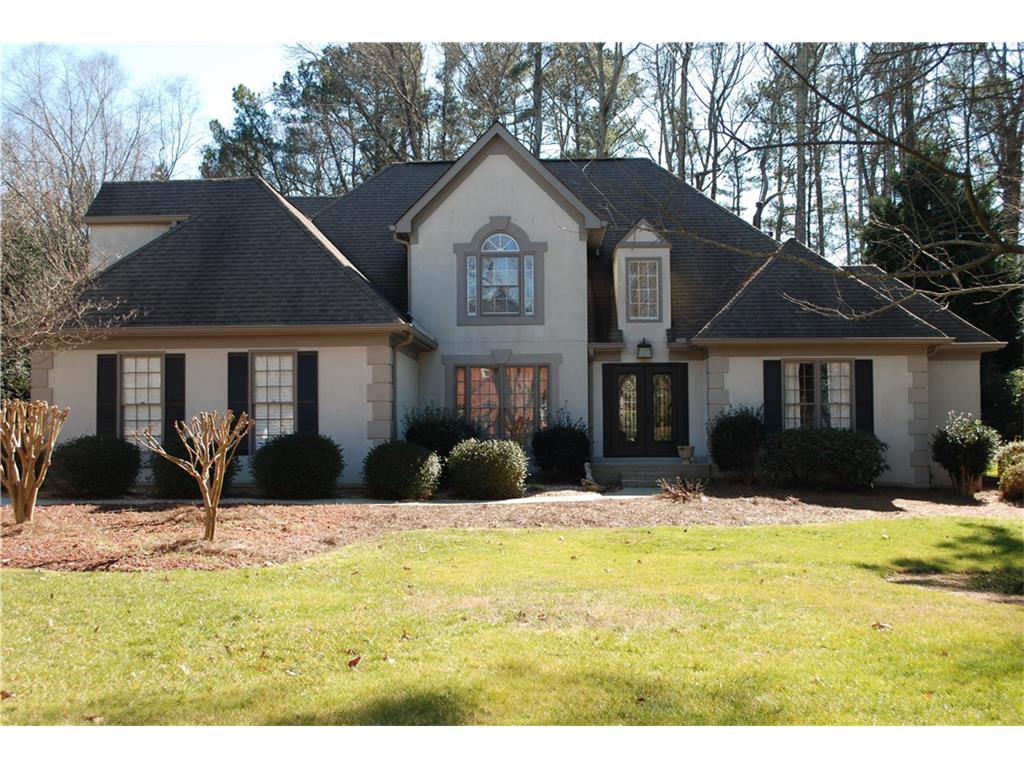 460 Clubfield Drive, Roswell, GA 30075
