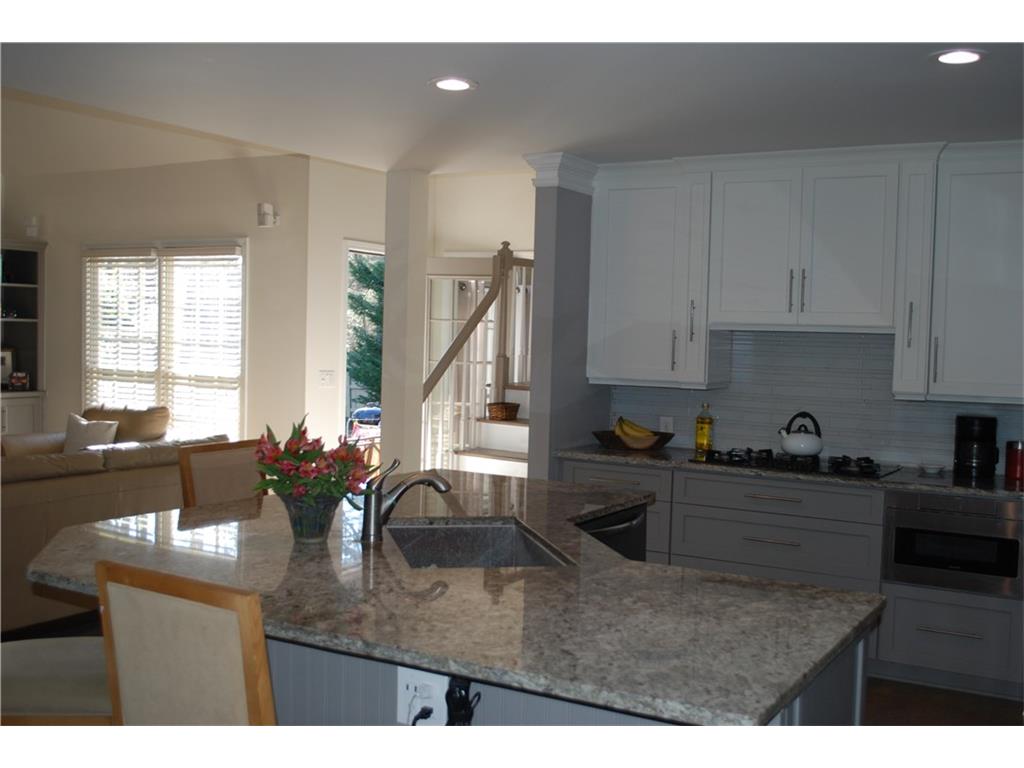 460 Clubfield Drive, Roswell, GA 30075