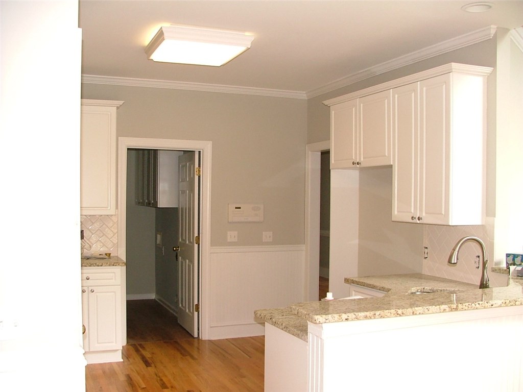 270 Wilde Green Drive, Roswell, GA 30075