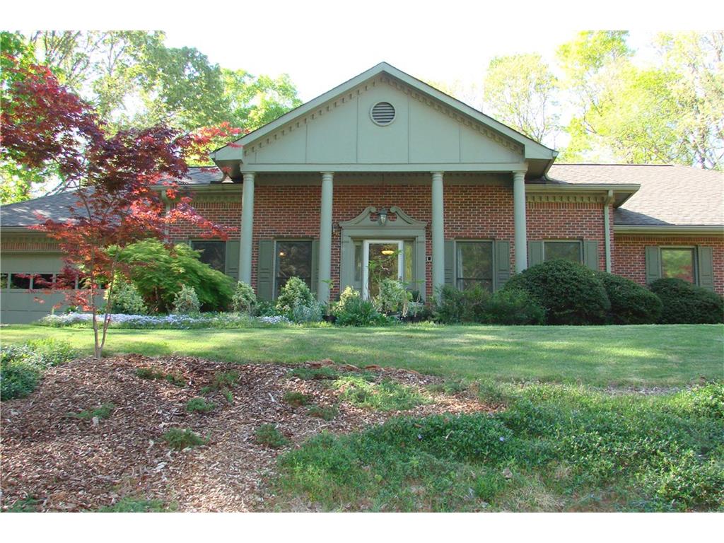 11675 Mountain Laurel Drive, Roswell, GA 30075