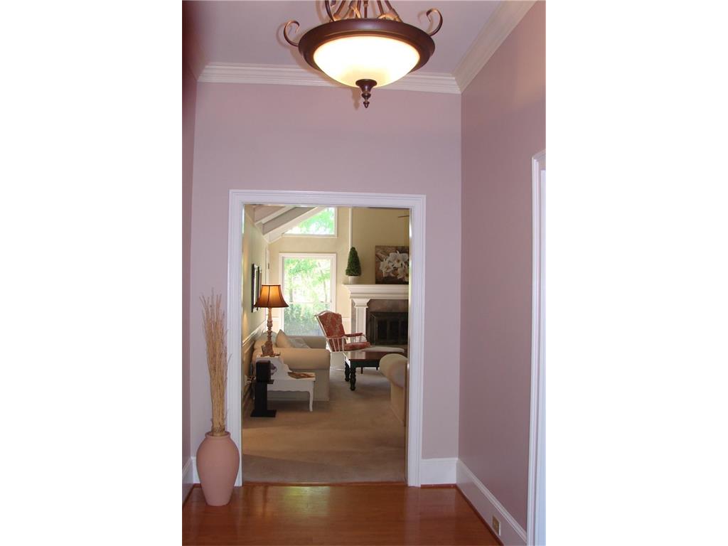 11675 Mountain Laurel Drive, Roswell, GA 30075