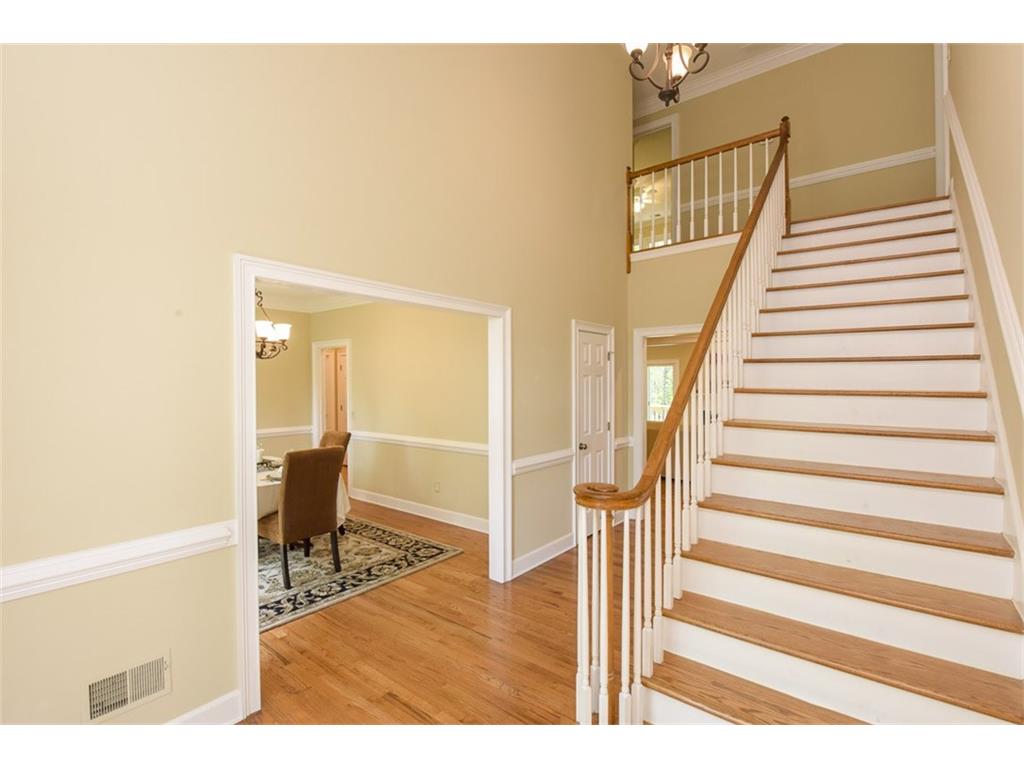 1795 Forest Pond Lane, Roswell, GA 30075