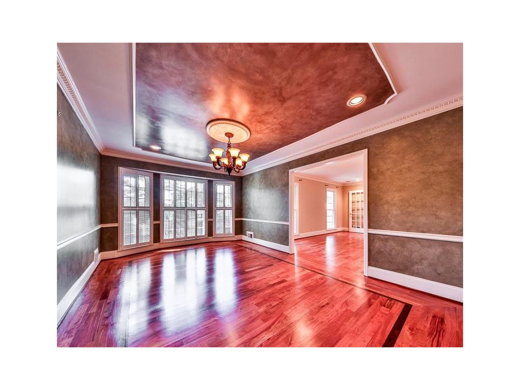 840 Oakhaven Drive, Roswell, GA 30075