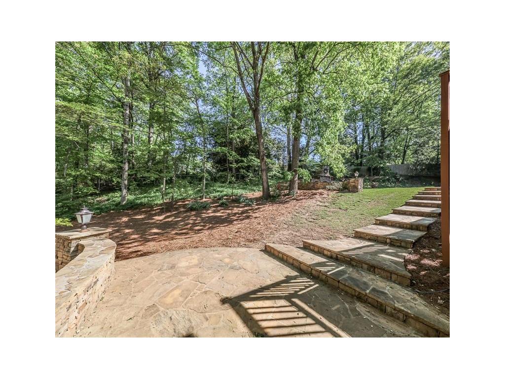 840 Oakhaven Drive, Roswell, GA 30075