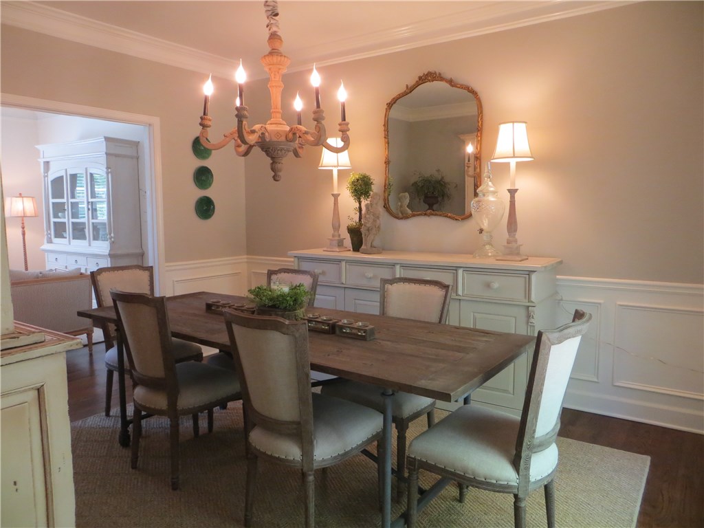 730 Dunscore Court, Roswell, GA 30075