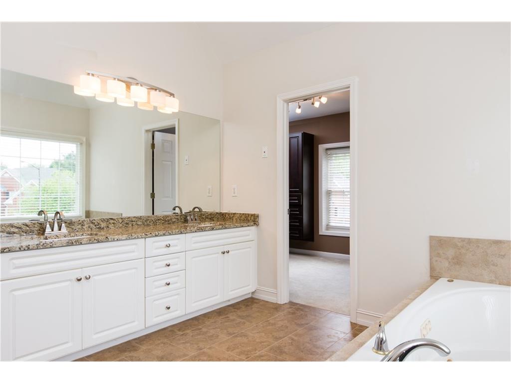 1075 Wilde Run Court, Roswell, GA 30075