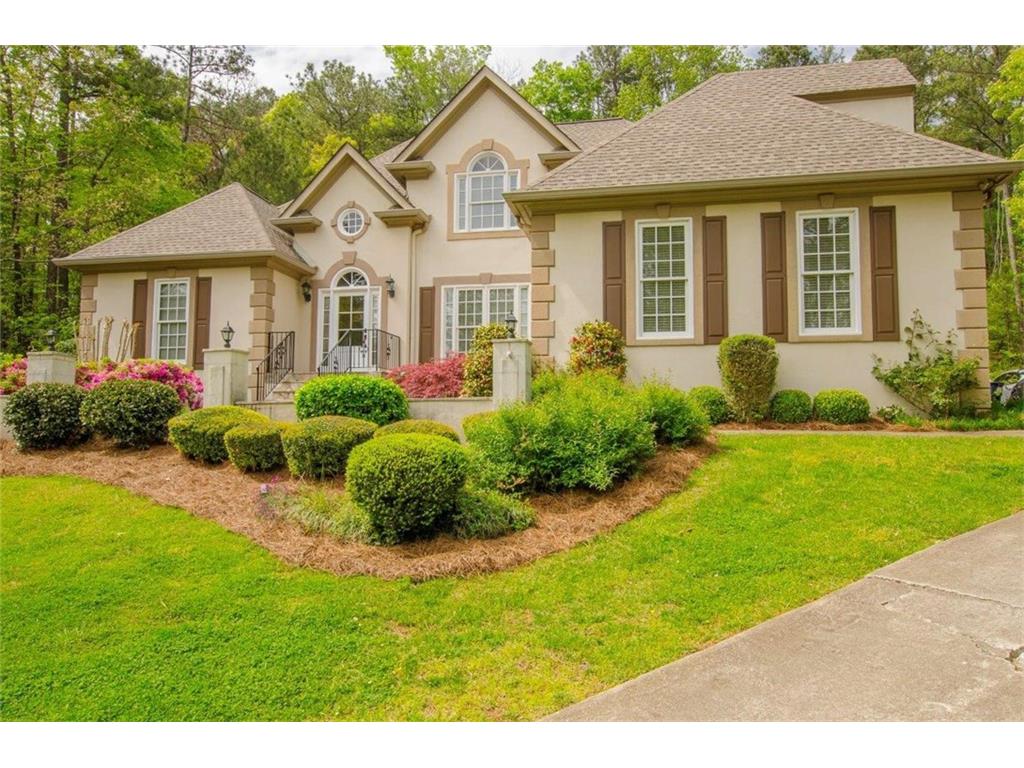 10630 Shallowford Road, Roswell, GA 30075