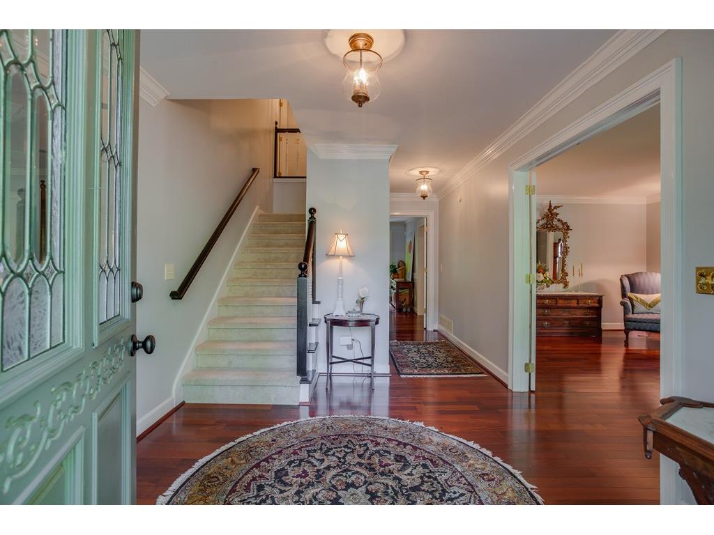 135 Saddlebrook Court, Roswell, GA 30075
