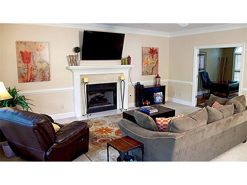 4651 Clary Lakes Drive NE, Roswell, GA 30075