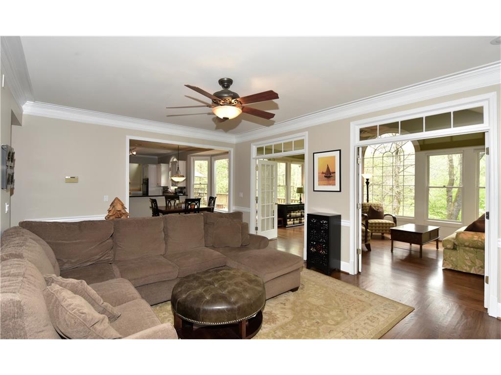 150 Longwater Cove, Roswell, GA 30075