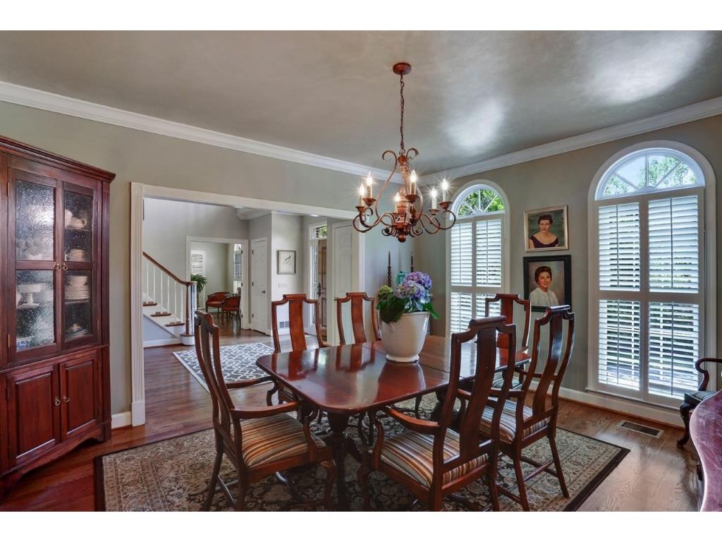 5845 Plantation Drive, Roswell, GA 30075