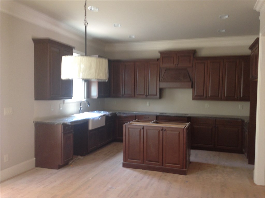 3916 Mabry Road, Roswell, GA 30075