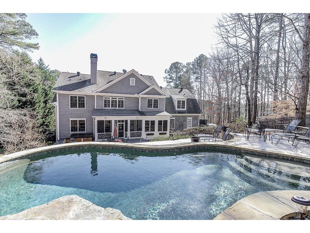 340 Hannaford Drive, Roswell, GA 30075