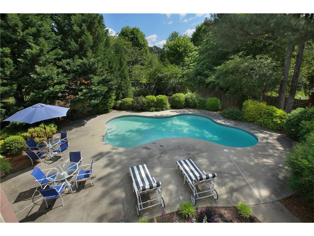 12535 Silver Fox Court, Roswell, GA 30075