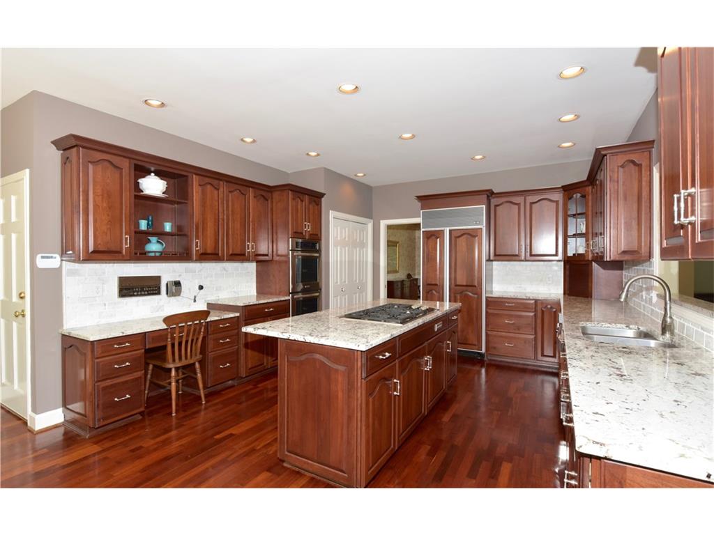 260 Plantation Way, Roswell, GA 30075