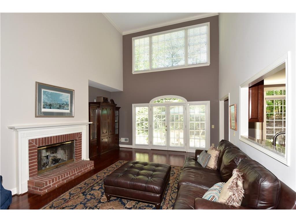260 Plantation Way, Roswell, GA 30075