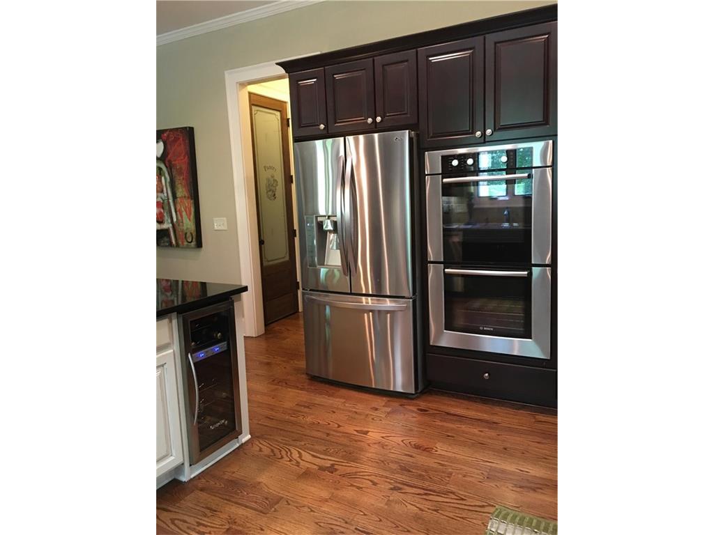 155 Dove Court, Roswell, GA 30075